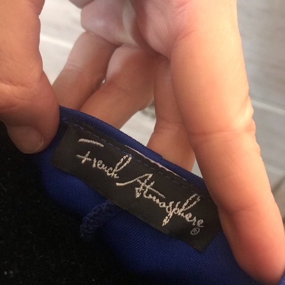 Royal Blue Front-Zip Body Con Dress - Picture 7 of 8